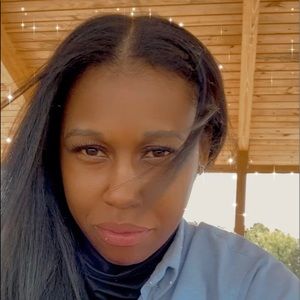 Meet your Posher, Veronica